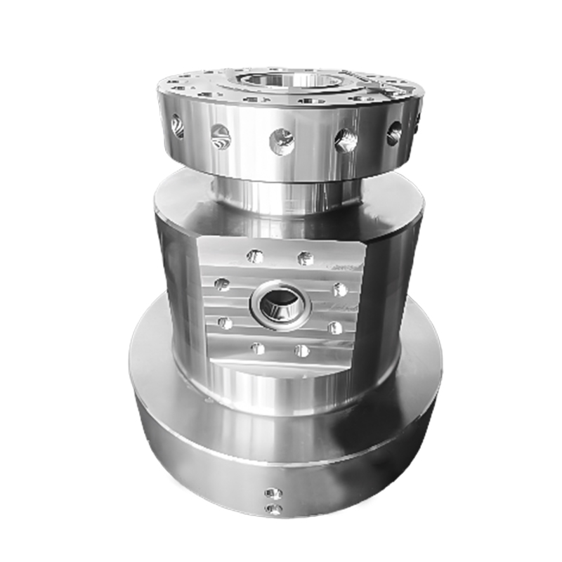 Burkolatfej kovácsolás